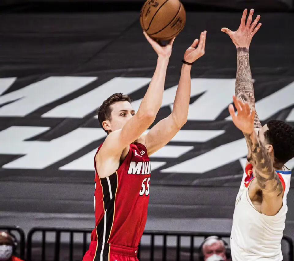 热火B队力克西班牙男篮，克莱惊艳世界