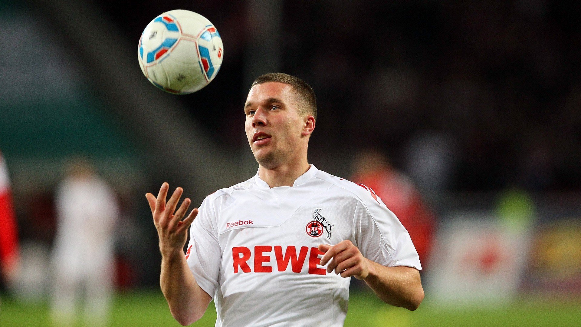 年度焦点之战之夜，拉什福德攻防转换核心